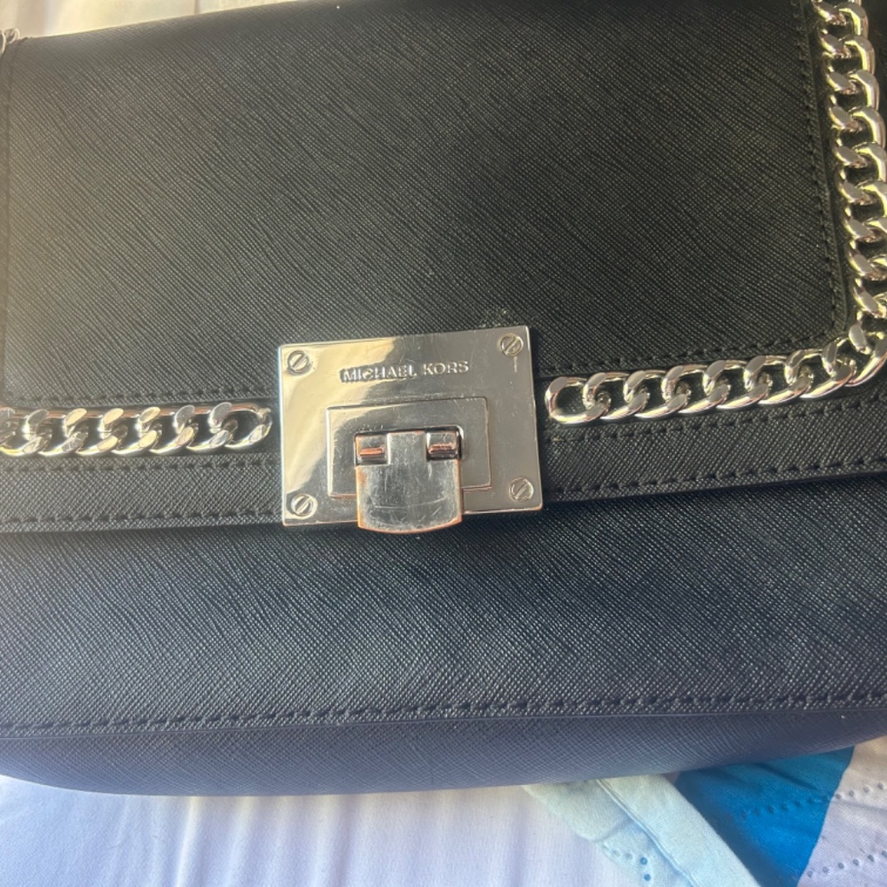 Mk Purse - Picture 2 of 3